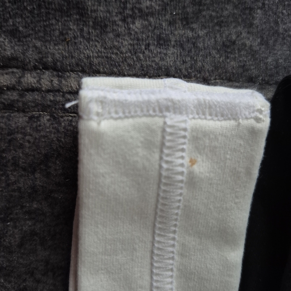 lululemon athletica Black and White Headbands - Picture 2 of 3